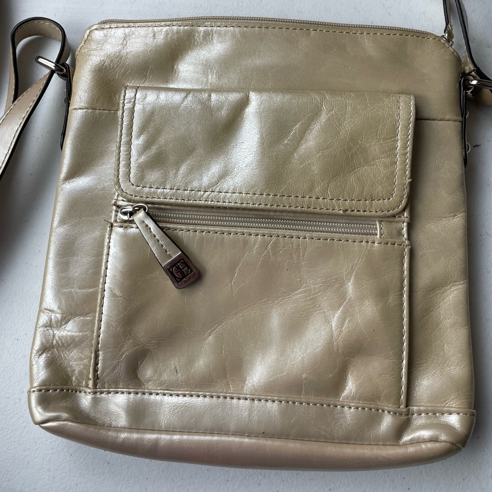 Giani Bernini Gold Leather Crossbody Purse